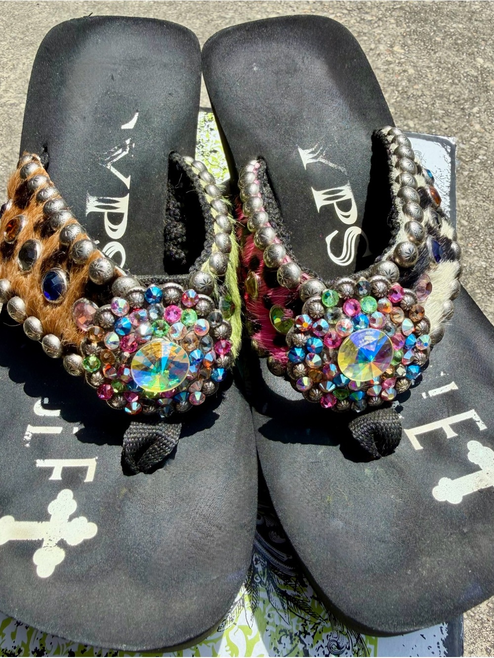 Gypsy Soule - Vintage Wedge Flip Flops, HOH w/Swavorski Rhinestones & Studs Sz:6